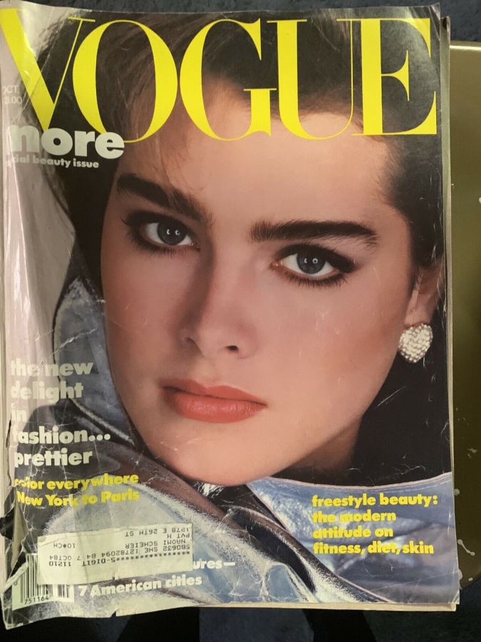 Брук шилдс на обложке. Брук Шилдс Vogue. Брук Шилдс Vogue 1980. Брук Шилдс 1975 обложка. Vogue December 1985.